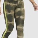 Nike NWT Women's  Dri-FIT One Luxe Mid-Rise Printed Training Leggings Green Volt Photo 3