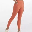 Vuori  Studio Pocket Leggings in Grapefruit Size S Photo 0