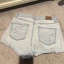 American Eagle Size 6  Jean Shorts. MOM short Photo 1