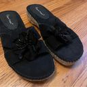 Baretraps  Black Canvas Flower Slip On Sandals with Beaded Detailing size 7.5 Photo 6