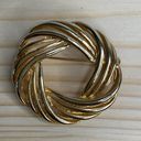 Twisted Gold Tone Round  Rope Knot Brooch Photo 0