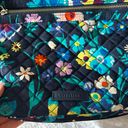 Vera Bradley Purse Photo 1