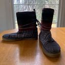 Toms  Nepal boots in grey boho chic shoes, Size 7 Photo 3