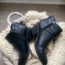 Guess Heeled Bootie Photo 2