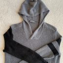 Wooden Ships Gray‎ Black Knit Hooded Sweater Women’s Small/Medium Beach Travel Photo 4