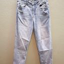 American Eagle Light Wash Stretch Mom Jean Jeans - Size 8 Photo 6