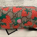 Gucci New  GG logo strawberry makeup cosmetic bag case Pouch Authentic!! Photo 5