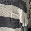 American Eagle Outfitters Sweater Photo 2