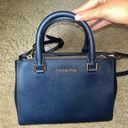 Michael Kors Crossbody Photo 1