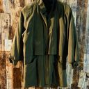 Gallery Women's Green Zip Up Lightweight Jacket size small Photo 0