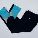 Nike  DRI FIT Size X-Small (26x20) Black Aqua Cropped Legging Photo 0