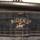 Riders By Lee  Mid-Rise Capri Jeans Photo 1