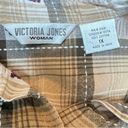 Vintage Plaid Button Photo 1