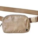 Lululemon ORIGINAL Everywhere Belt Bag Misty Pink 1L - Discontinued OG Design Photo 11