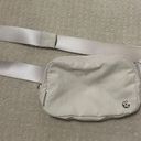 Lululemon Everywhere Belt Bag Photo 0