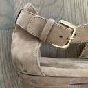 Stuart Weitzman Suede and Elastic Flat Sandal in Tan with Gold Size 9.5M Photo 4