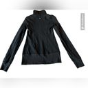 Lululemon Size 4 Define Jacket - Women’s Size 4. Photo 2