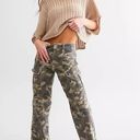 Hidden Jeans Camo Cargo Pants Photo 1