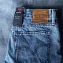 Levi’s Wedgie Straight Jeans Photo 2