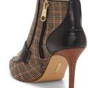 Louise et Cie NIB-    Shiro Bootie In Natural Plaid/ Black Photo 1