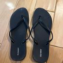 Old Navy Flip Flops Photo 1