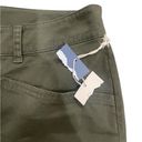 Universal Threads NWT! Universal Thread Petite Cropped Chinos Photo 1