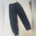 Nike Women’s  Jogger in Black Size Small Bin 314 Photo 1