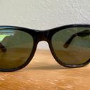 Ray-Ban Black Wayfarers Photo 1