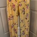 No Boundaries No Boundries yellow floral pull on skort in Jr size XL (15-17).  Photo 0