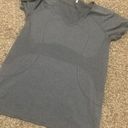 Lululemon Gray V-Neck Swiftly Tech Photo 0