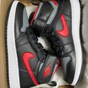 Nike Air Jordan 1 HI FLYEASE Photo 3