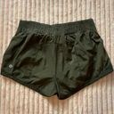 Lululemon Hotty Hot Short 2.5” (Size 4) Photo 0