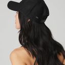 Alo Yoga ALO BLACK TRUCKER HAT NWT Photo 0