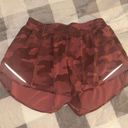 Lululemon Hotty Hot Short 2.5” Photo 0