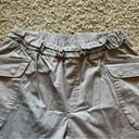 Mountain Hardwear Women’s Cargo Hiking Shorts Photo 1