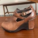 Dansko Franka chocolate brown leather buckle ankle bootie wedges 38 Photo 3