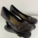 Mudd Vintage Y2K 2000s Brown Tan Faux Leather Novel Preppy Ruffle Pump Heels Photo 1