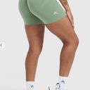 Oner Active EFFORTLESS SEAMLESS SHORTS IN SAGE - SMALL  Photo 2