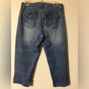 Sonoma Women Capri jeans. . Size 6. Photo 2