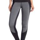 Satva  Rohi Leggings Black & Gray 9” Rise Photo 0