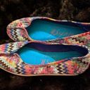 blowfish  Malibu paisley, zigzag slip on shoes, size 9.5. ￼ Photo 0