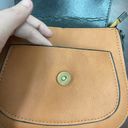 Justin NWT  & Taylor Small Tan Purse Photo 5