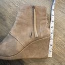 Toms  Desert Taupe Suede High Wedge Booties Women’s Size 7 Photo 9