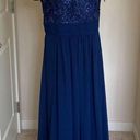 Oleg Cassini  Floor Length Sheath Gown with Lace Bodice Size 16W Light alteration Photo 2