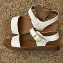 White Sandals Size 8.5 Photo 1