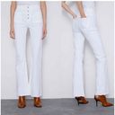 ZARA NEW  White High Waisted Flared Jeans Button Fly Frayed Hems Size 4 Photo 1