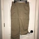 The North Face  women’s pants, capris, shorts all 3 in 1 size 6 hiking outdoor Photo 3