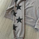 Blooming Jelly Gray Star Sweatshirt Photo 2