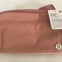 Lululemon Everywhere Belt Bag Photo 0