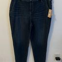 NYDJ  Relaxed Tapered Jeans in Walton Photo 0